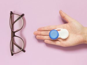 Transitioning From Eyeglasses to Contact Lenses